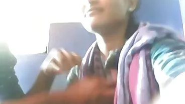 જ્યારે BF ઘરે ન હોય ત્યારે લેસી લેનન Fuckbuddy સેકસી વિડિયો ને આમંત્રણ આપે છે!
