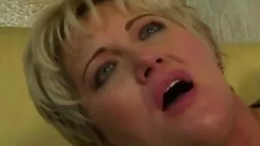 હોટ MILF દીકરીઓ બોયફ્રેન્ડ દ્વારા સરસ રીતે ડબ્લ્યુ ડબ્લ્યુ સેકસી વીડિયો fucked