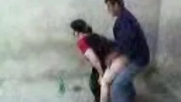 DADCRUSH પીનટ ગધેડા સાથે ફરે છે ઇન્ડિયન સેકસી - શાફ્ટેડ